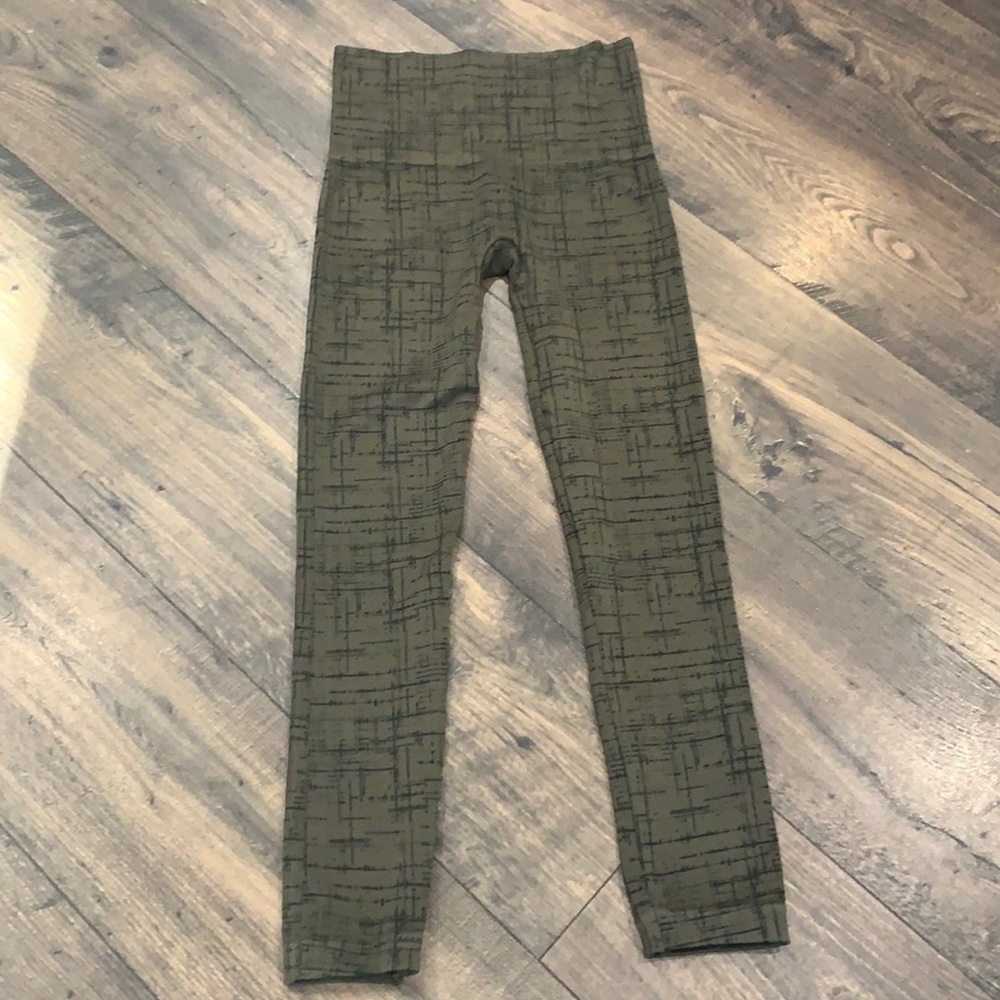 Spanx Look At Me Now Seemless Tights Olive Crosshatch Size Medium